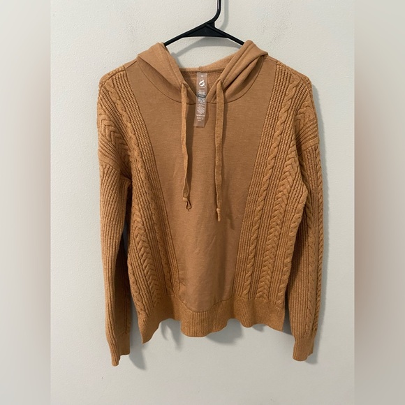 Lou & Grey Sweaters - Lou & Grey Tan Cable Knit Hoodie Sweater